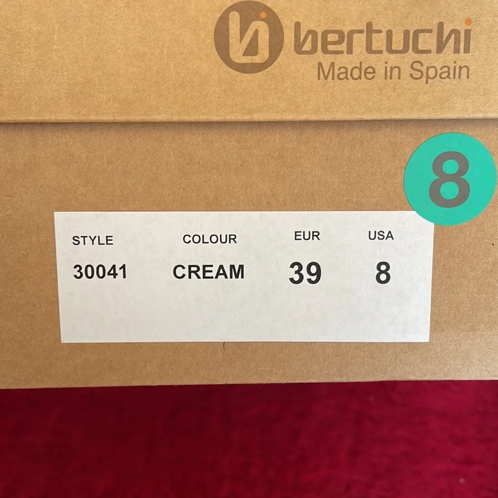 Bertuchi Almond/Cream Leather Lug Sole Lace-up Combat Boots made in Ital… - Picture 11 of 11